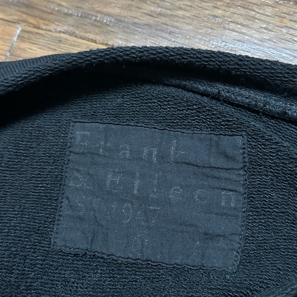 Frank & Eileen Anna Long Sleeve Capelet Black Pullover Triple Fleece Size Medium - Picture 11 of 11
